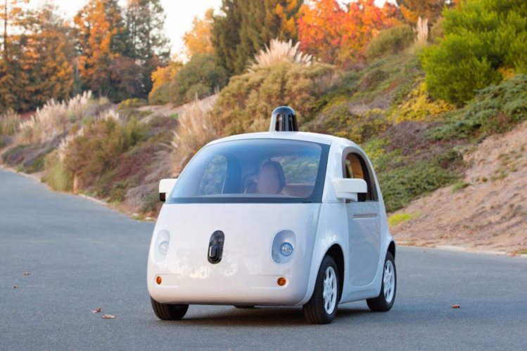 Google revela prottipo do seu primeiro carro sem condutor