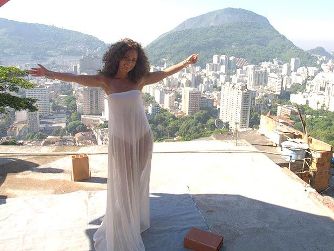 Alicia Keys, Beyonc e Madonna mostram que o Rio  o destino