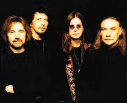 Baterista original dos Black Sabbath exige desculpas de Ozzy