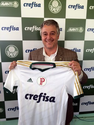 Patrocinador do Palmeiras festeja acerto com clube sem escn