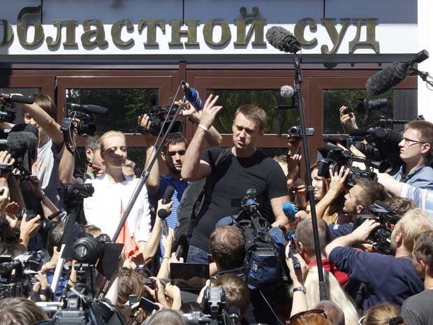 Protestos contra condenao de Navalny tm 200 detidos em Moscou