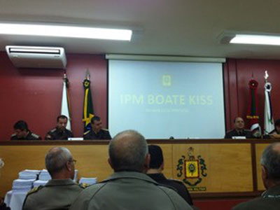 Inqurito Policial Militar indicia oito bombeiros por incndio na Kiss