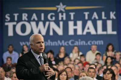 McCain lidera pesquisa de votos nos EUA