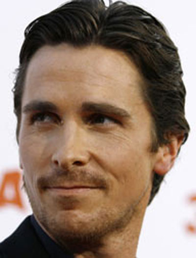 Christian Bale, que faz o Batman,  liberado da priso 