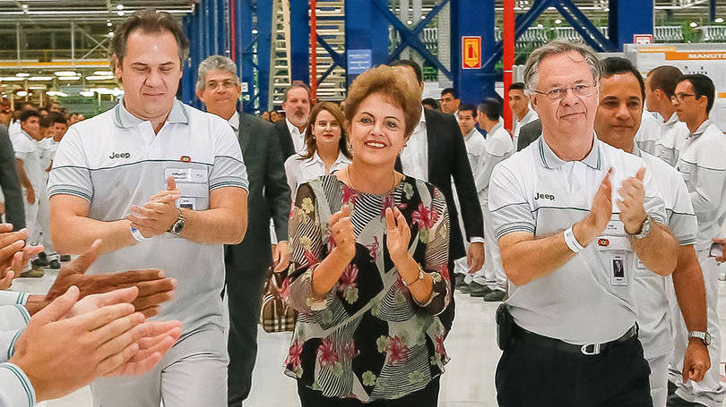 Dilma diz que governo est determinado a implementar ajuste