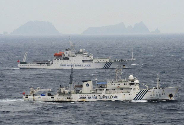 Navios chineses buscam avio desaparecido da Malaysia 