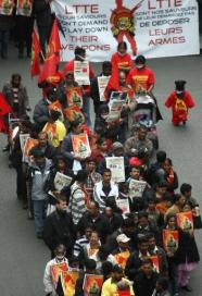 Sri Lanka: milhares de tmeis em Paris pedem o fim do genoc