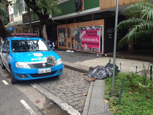 Guardador de carros  morto no Leblon, Zona Sul do Rio