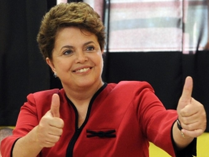 Polticos reagem ao pronunciamento de Dilma Rousseff