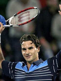 Federer pega pedreira no retorno ao circuito