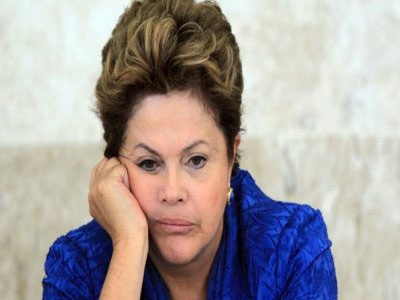 Queda na popularidade de Dilma  alerta para 2014