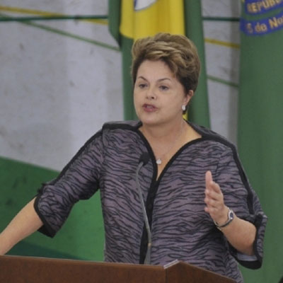 Cincia sem Fronteiras j concedeu 18 mil bolsas de estudo, diz Dilma    