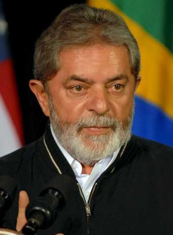 Lula diz que crescimento do PIB no primeiro  'exuberante'