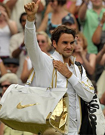 Federer repete vitria contra Soderling e est nas quartas 