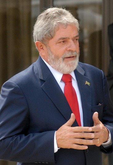 Em ato oficial, Lula atribui projeto do trem-bala a Dilma 