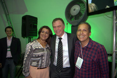Governador abraa a campanha de Dr. Luciano e Viviane Peanha em Itapemirim