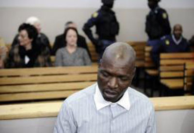 Assassino de lder extremista sul-africano condenado  priso perptua