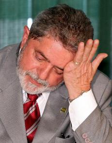 Lula assina novo decreto sobre direitos humanos com modificaes
