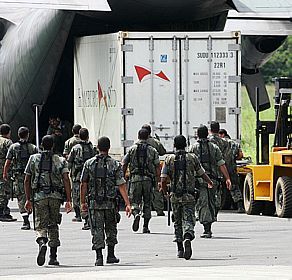 Autoridades da Frana e Brasil descartam atrito por autpsia