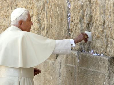 Em Jerusalm, papa reafirma amizade com judeus e dilogo com