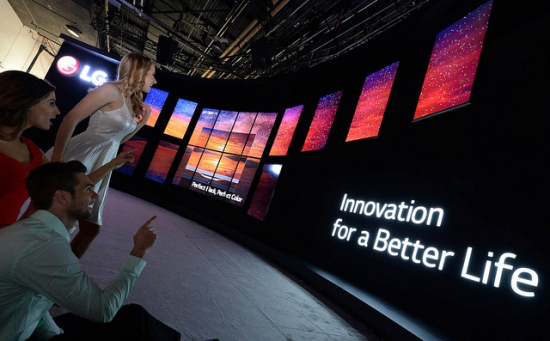 CES 2015: LG apresenta webOS 2.0, TVs OLED 4K e G Flex 2