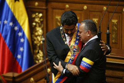 Nicols Maduro empossado Presidente interino da Venezuela  