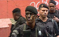 Operao policial na Vila Cruzeiro termina com nove mortos