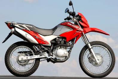 Honda faz recall das motos NXR 150 e XRE 300 por problema no acelerador