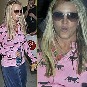 Britney reaparece mais feliz aps permisso para ver filhos.