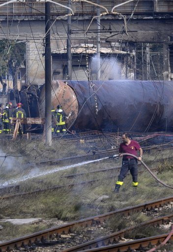 Exploso de trem cargueiro na Itlia mata 16 pessoas 