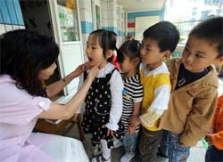 China lana plano nacional de combate a febre aftosa humana 