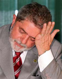 Lula: 'At 2012, vamos ter que tirar quase da prpria pele'.