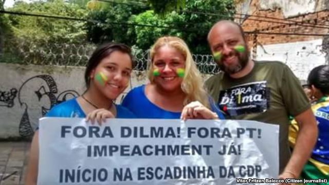 Deputados do PSDB admitem pedir impeachment de Dilma Roussef