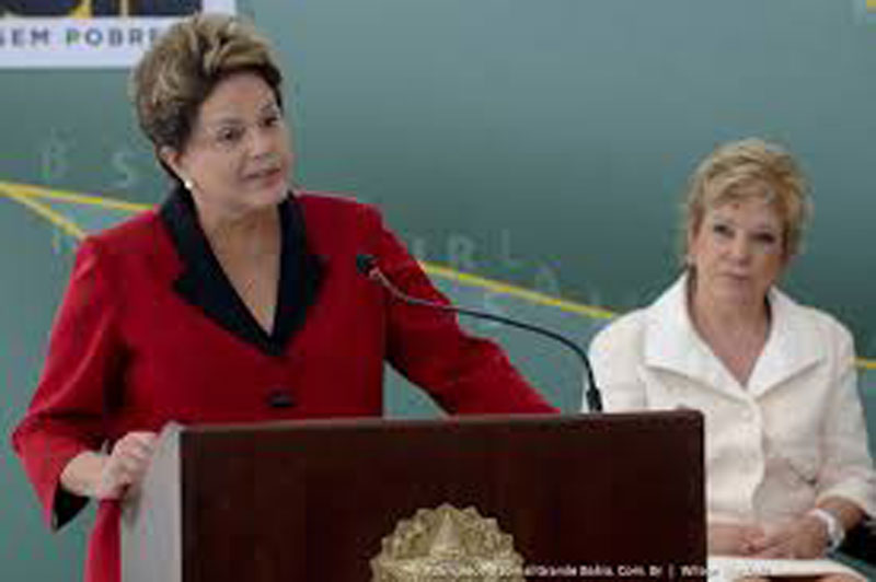 Dilma diz que Marta Suplicy no errou ao criticar economia
