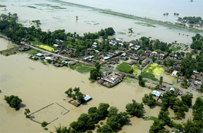 Inundaes deixam ao menos 15 mortos na ndia