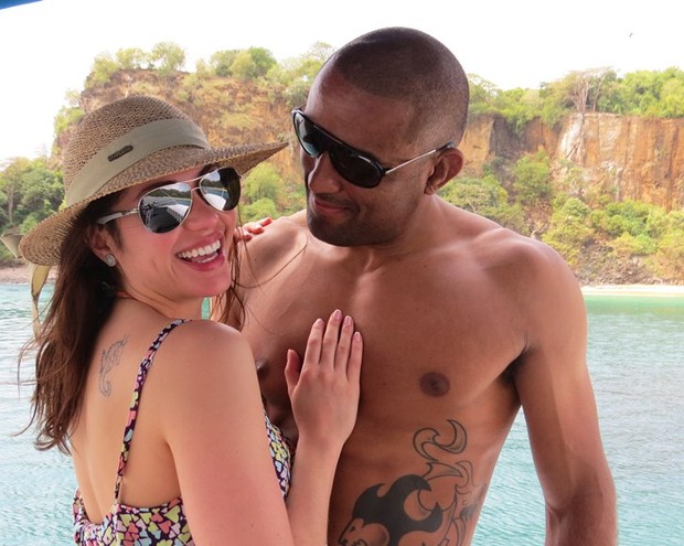 Maria Melilo confirma namoro com Serginho Moraes: 