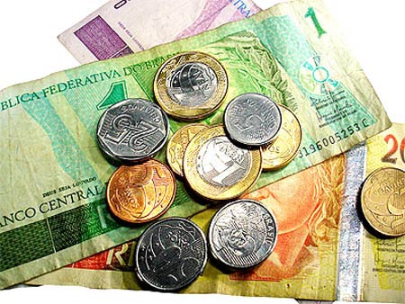Ministro diz que aprovar mnimo de R$ 545 no ser fcil