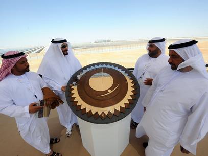 No mundo do petrleo, Abu Dhabi aposta em energia solar  