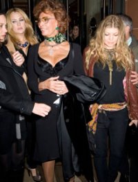 WIB: Kate, Fergie e Sophia Loren so Women in Black