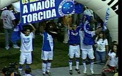 Cruzeiro vence de novo e  campeo mineiro