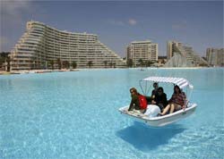 Hotel do Chile tem a maior piscina do mundo