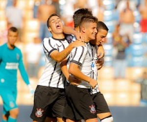 Corinthians elimina o Gois e enfrenta o So Caetano nas qua