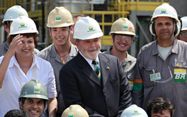 Lula pede que EUA negociem retaliao de produtos com o Brasil
