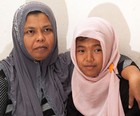 Menina da Indonsia reencontra famlia 10 anos aps tsunami