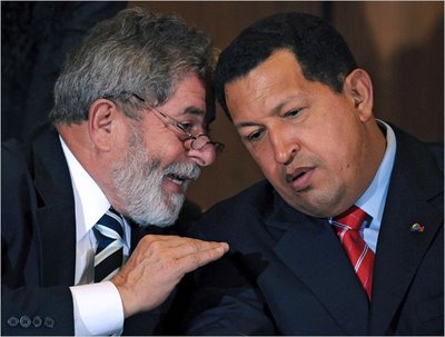 Conversa entre Lula e Chvez vaza e expe divergncias 