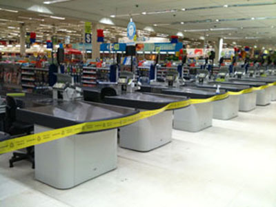 Procon suspende por 12 horas atividades de loja do Carrefour em SP