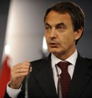 Zapatero, debilitado pela crise, anuncia reforma ministerial