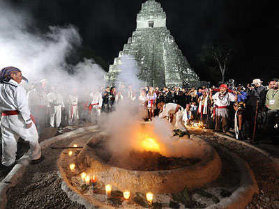 Turistas danificam runa maia na Guatemala durante incio da 