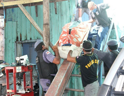 Pedreiro  encontrado morto dentro de quarto alugado em Manaus