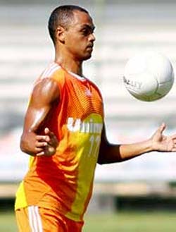Thiago Neves quer servir Dod